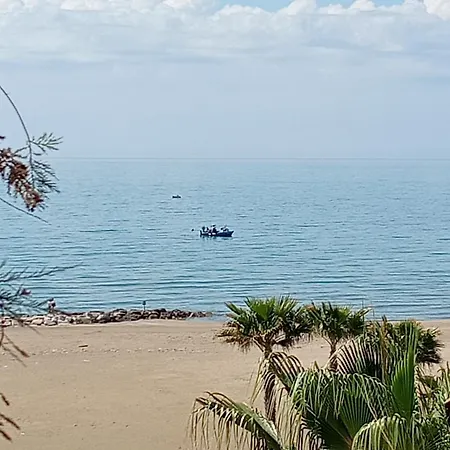 Appartamento Nettuno Apartament *